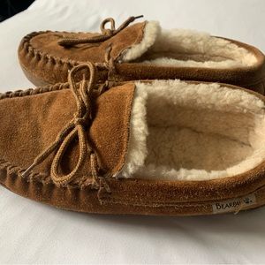 Men’s like new Bear Paw slippers